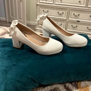 White heels kids, Girls, worn once